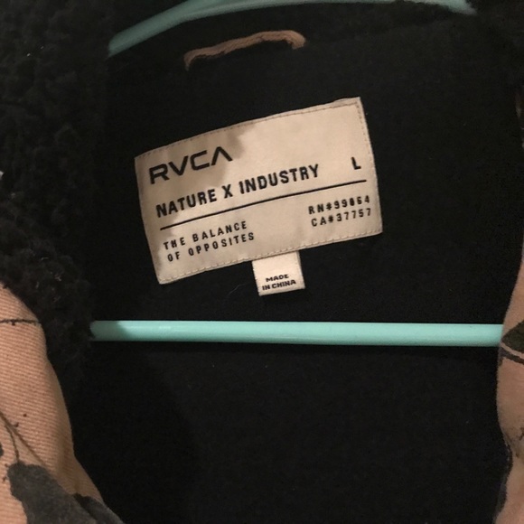 Jacket - Picture 3 of 4